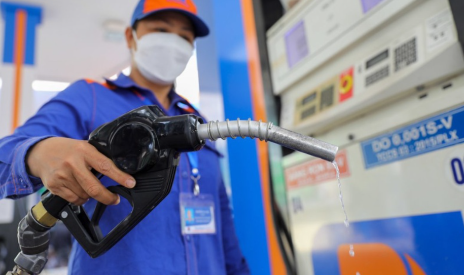 Ngày 10/4: Giá xăng dầu chiều nay được dự báo có thể giảm Ngày 10/4: Giá xăng dầu chiều nay được dự báo có thể giảm