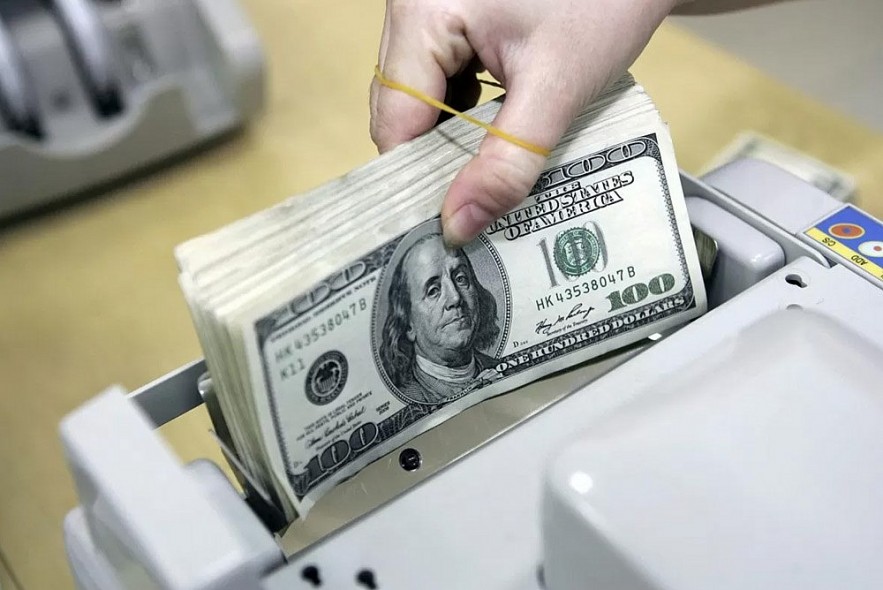 Tỷ giá USD hôm nay (10/4): Thế giới quay đầu giảm, “chợ đen” tiếp đà tăng mạnh Tỷ giá USD hôm nay (10/4): Thế giới ổn định, “chợ đen” vẫn tiếp tục tăng