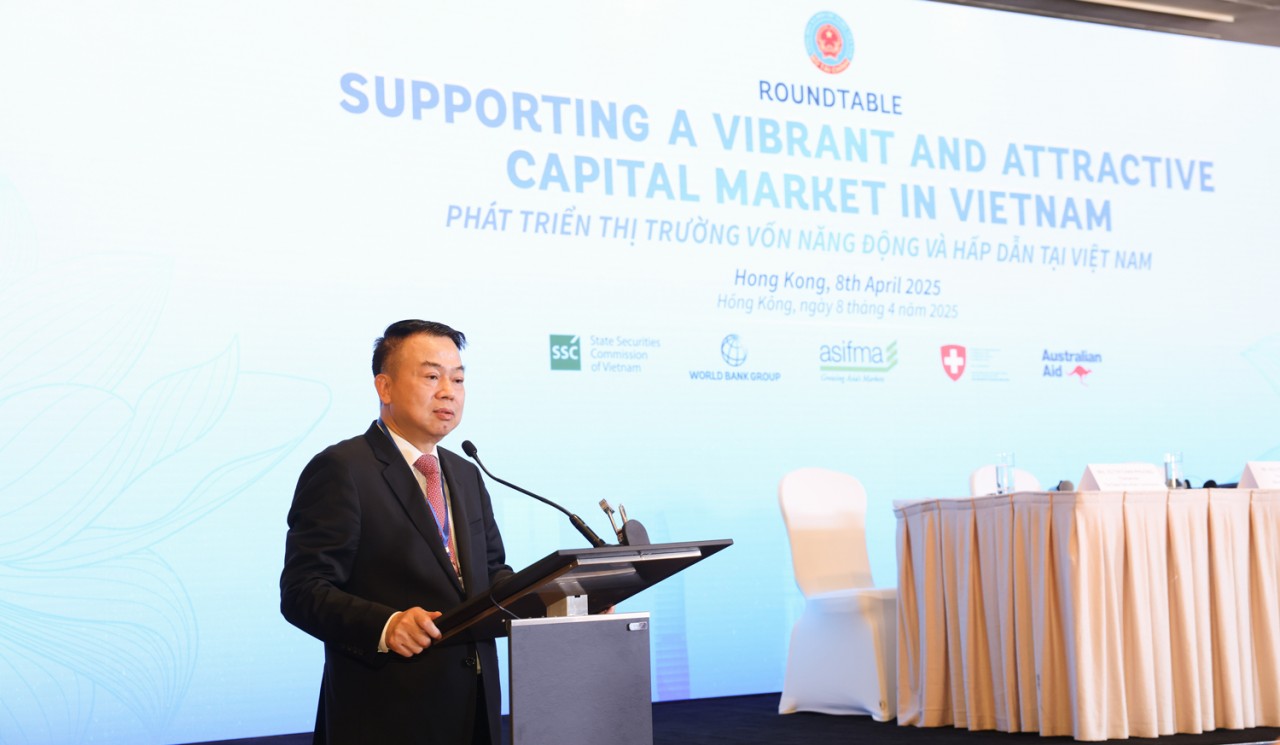 Thêm tín hiệu tích cực được ghi nhận từ tiến trình nâng hạng thị trường chứng khoán tại Hong Kong Thêm tín hiệu tích cực được ghi nhận từ tiến trình nâng hạng thị trường chứng khoán tại Hong Kong