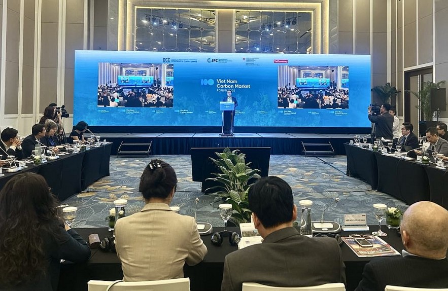 undefined Xây dựng khung pháp lý và hạ tầng kỹ thuật cho thị trường carbon phát triển