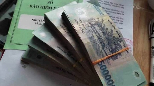 Cảnh giác chiêu trò mua bán sổ bảo hiểm xã hội, nhận làm dịch vụ