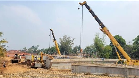 Lập Ban chỉ đạo về giải quyết các vấn đề khó khăn, vướng mắc của các dự án tồn đọng