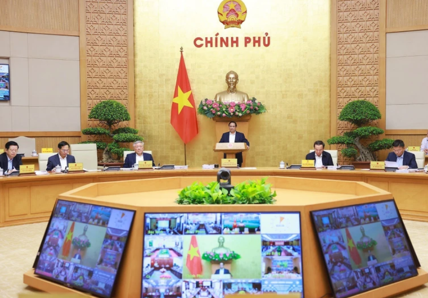 Ưu tiên thúc đẩy tăng trưởng, kiên định mục tiêu tăng trưởng từ 8% trở lên