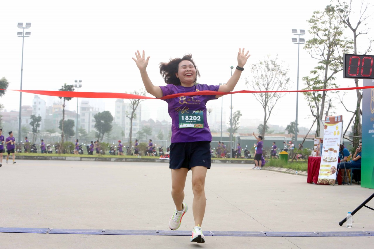 Công đoàn Bộ Tài chính tổ chức Giải chạy "Tiếp lửa truyền thống"