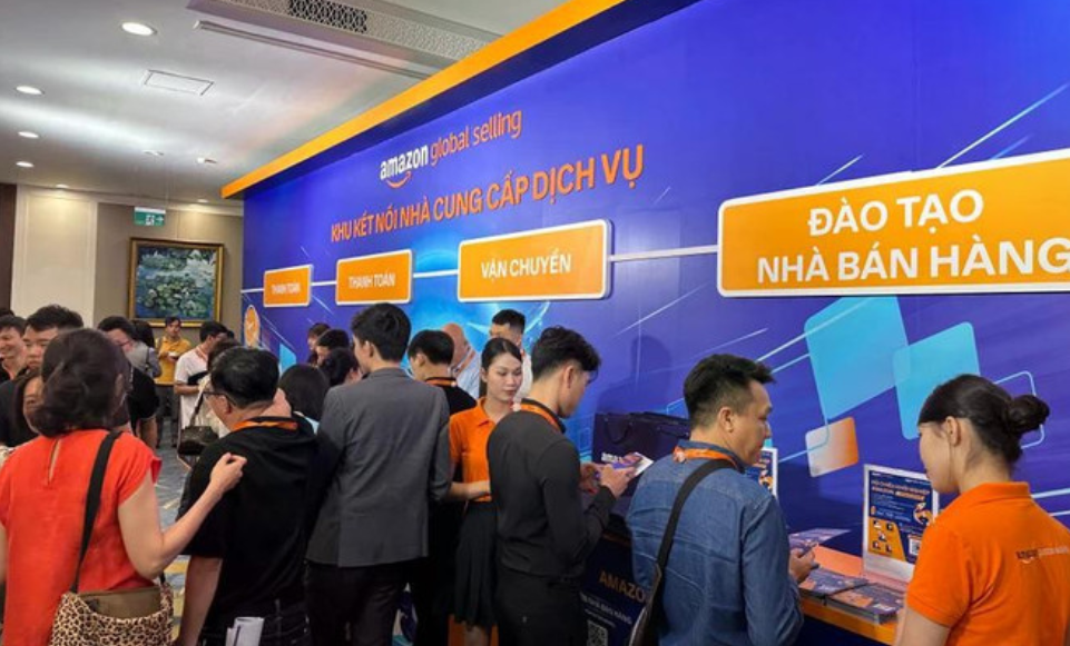 Vietnam taps e-commerce boom to supercharge export growth