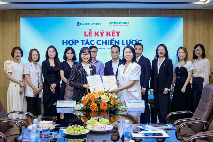VBI - ABBank tăng cường hợp tác bảo vệ tài chính và sức khoẻ người Việt