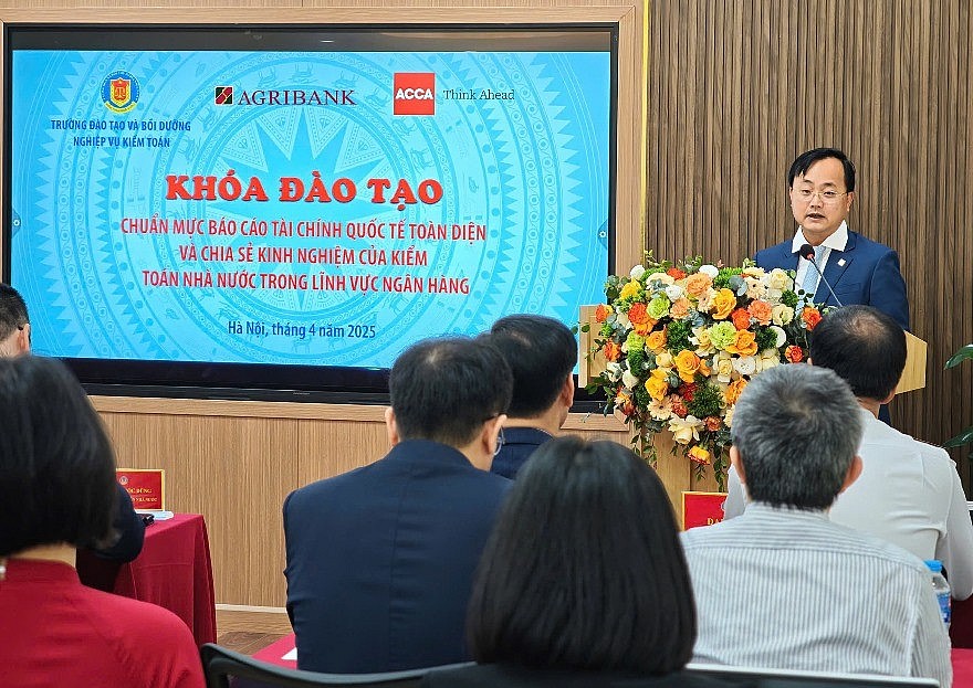 Agribank phối hợp đào tạo chuẩn mực báo cáo tài chính quốc tế cho người lao động