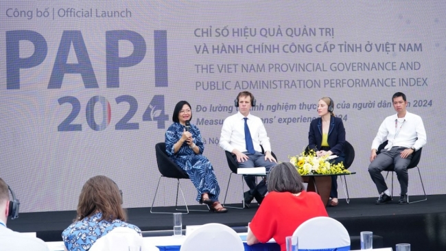 Người dân hài lòng hơn với hiệu quả quản trị và hành chính công năm 2024