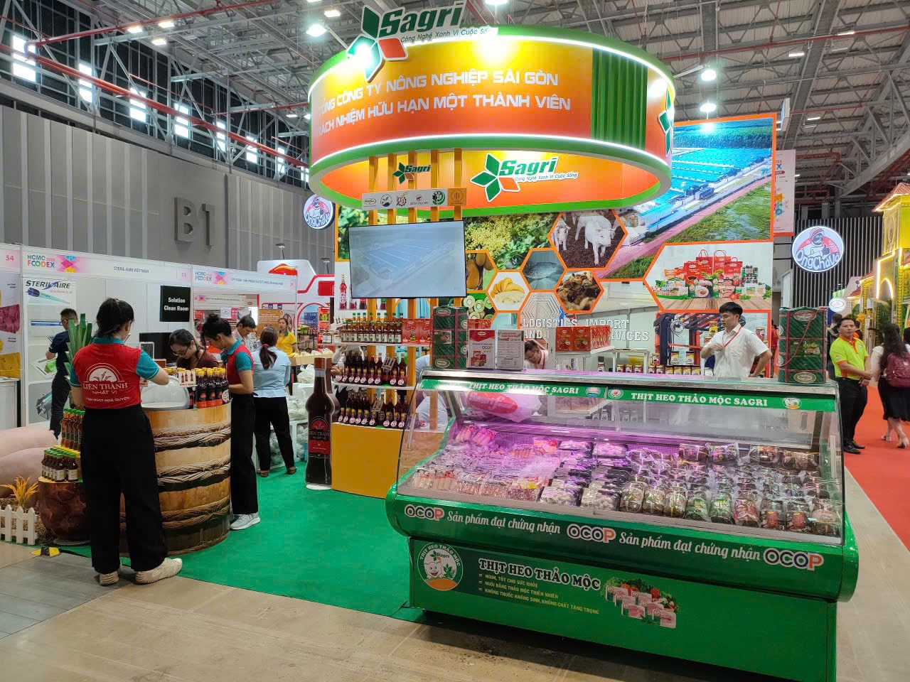 Thị trường bán lẻ Việt Nam 2025: Đổi mới trong “bão” kinh tế toàn cầu