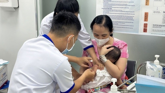 Ghi nhận gần 68.000 trường hợp nghi sởi, trong đó hơn 7.200 ca dương tính