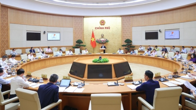 Thủ tướng: Phải cụ thể hóa, thể chế hóa tất cả chủ trương của Đảng; giải phóng, phát huy mọi nguồn lực của đất nước