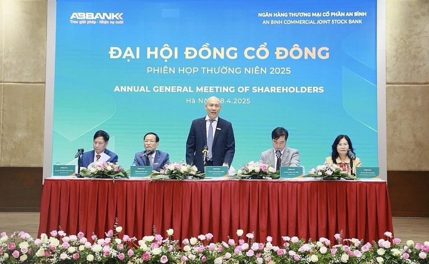 undefined ABBANK đặt mục tiêu lợi nhuận trước thuế 2025 đạt 1.800 tỷ đồng