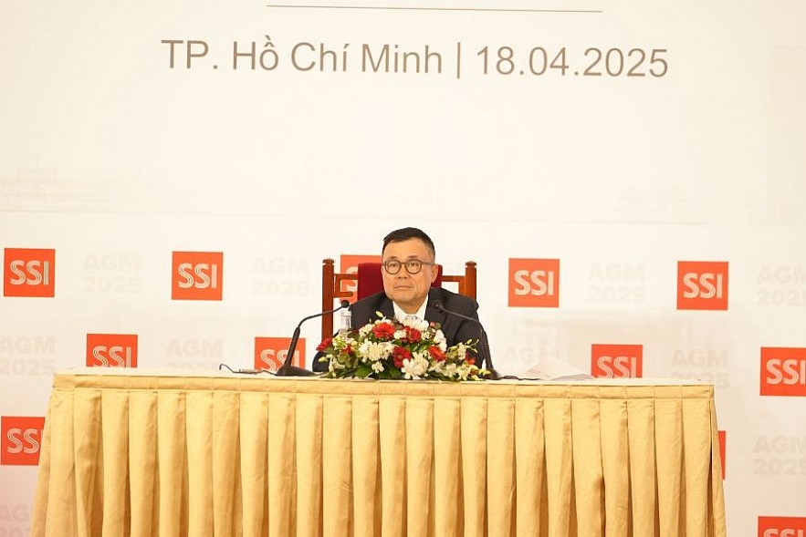 Ông Nguyễn Duy Hưng - Chủ tịch Hội đồng quản trị SSI thông tin về chiến lược kinh doanh năm 2025. Ảnh: Việt Dũng