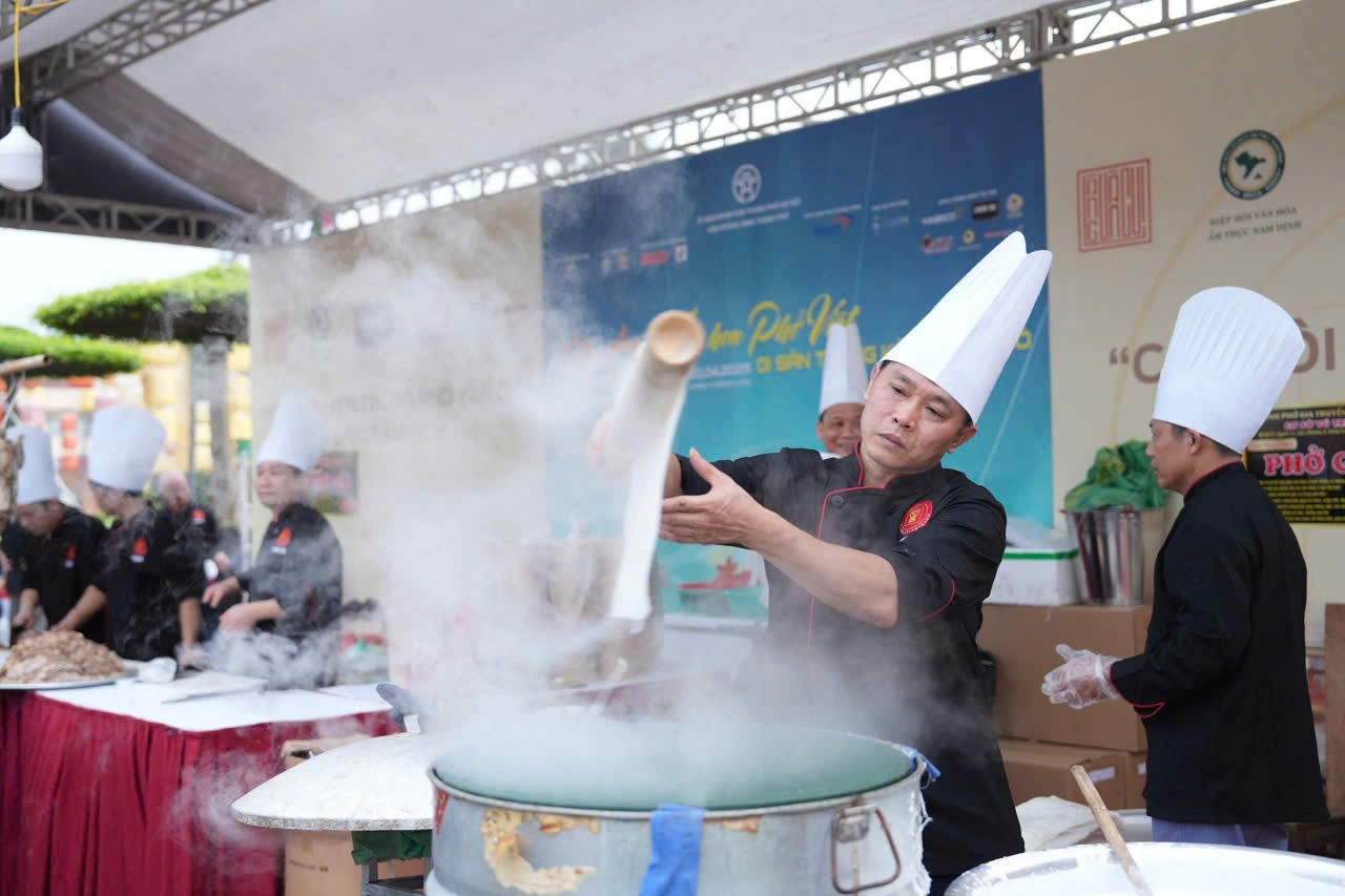 Khai mạc Festival Phở 2025: “Tinh hoa phở Việt - Di sản trong kỷ nguyên số”