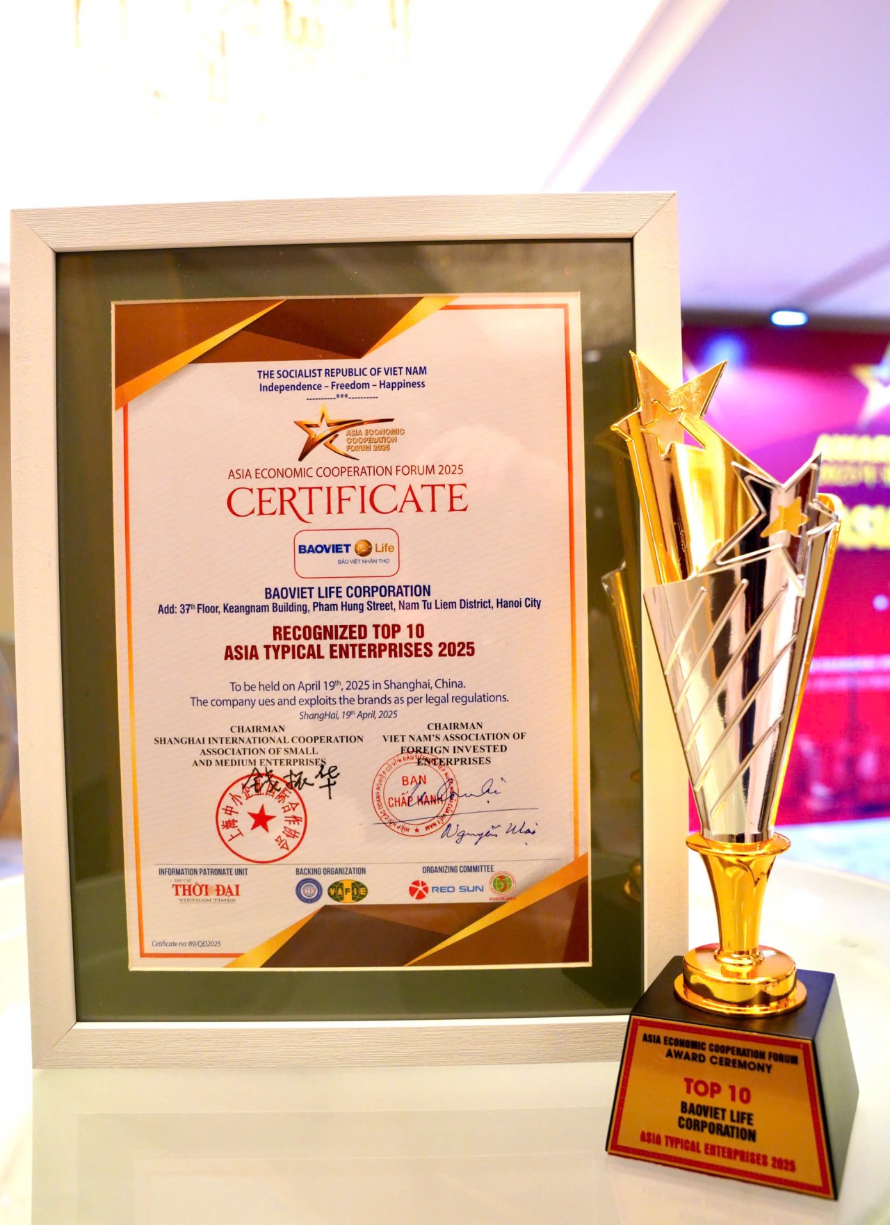 Bảo Việt Nhân thọ được vinh danh Top 10 Doanh nghiệp tiêu biểu châu Á 2025