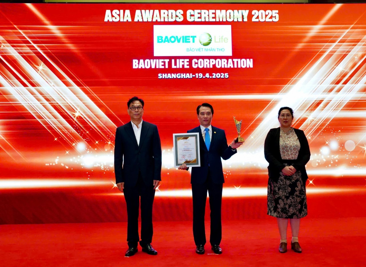 Bảo Việt Nhân thọ được vinh danh Top 10 Doanh nghiệp tiêu biểu châu Á 2025