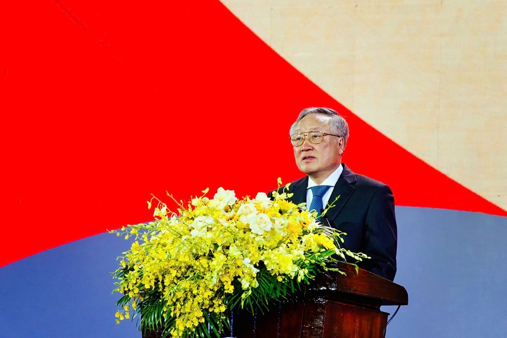 Bình Thuận: Phát huy lợi thế nhiều cảnh quan đẹp, tăng tốc vươn mình cùng cả nước Bình Thuận: Phát huy lợi thế nhiều cảnh quan đẹp, tăng tốc vươn mình cùng cả nước