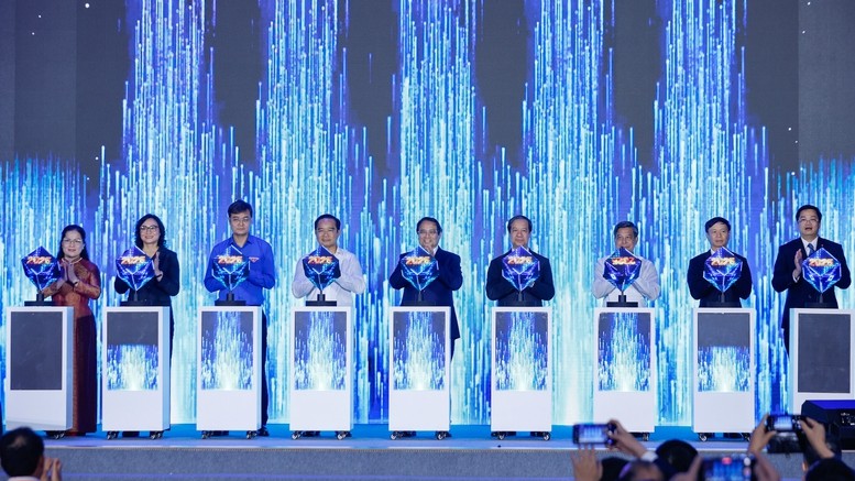 Thủ tướng: "Thần tốc táo bạo" để đưa Việt Nam trở thành trung tâm đổi mới sáng tạo