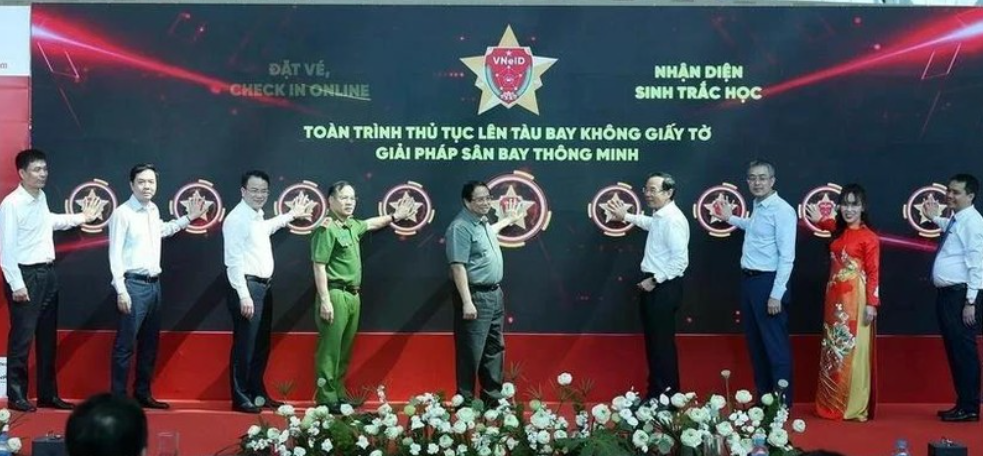 Vietnam launches pilot biometric boarding at Tan Son Nhat Int'l Airport Vietnam launches pilot biometric boarding at Tan Son Nhat Int'l Airport