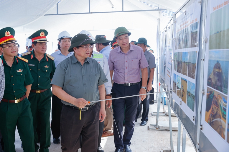 Thủ tướng lần thứ 8 tới dự án Cần Thơ – Cà Mau, chỉ đạo thông tuyến cao tốc Bắc - Nam tới cảng Hòn Khoai- Ảnh 2.