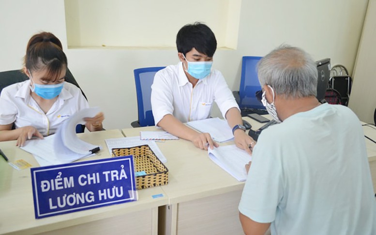 Thủ tướng chỉ đạo chi trả lương hưu tháng 5 sớm (từ ngày 25-28/4/2025)- Ảnh 1.