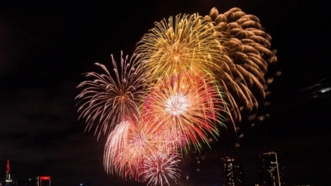 Hà Nội sẽ bắn pháo hoa tại 2 điểm mừng Lễ kỷ niệm 50 năm Ngày Giải phóng miền Nam