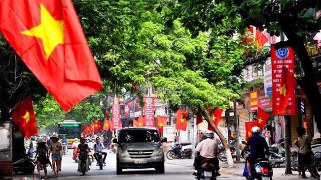 Những trường hợp được hoán đổi ngày làm việc để nghỉ lễ 30/4 - 1/5