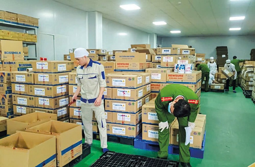 Vụ gần 600 nhãn hiệu sữa giả: Lỏng lẻo từ công tác quản lý