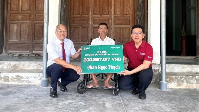 Bảo hiểm Agribank chi trả quyền lợi Bảo an tín dụng cho khách hàng