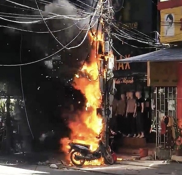 undefined Tìm giải pháp giảm thiểu nguy cơ cháy nổ điện tại nhà