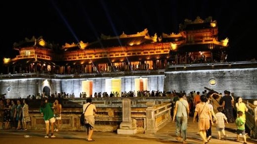 Từ 26/4 - 1/5: Miễn phí tham quan Đại Nội Huế về đêm
