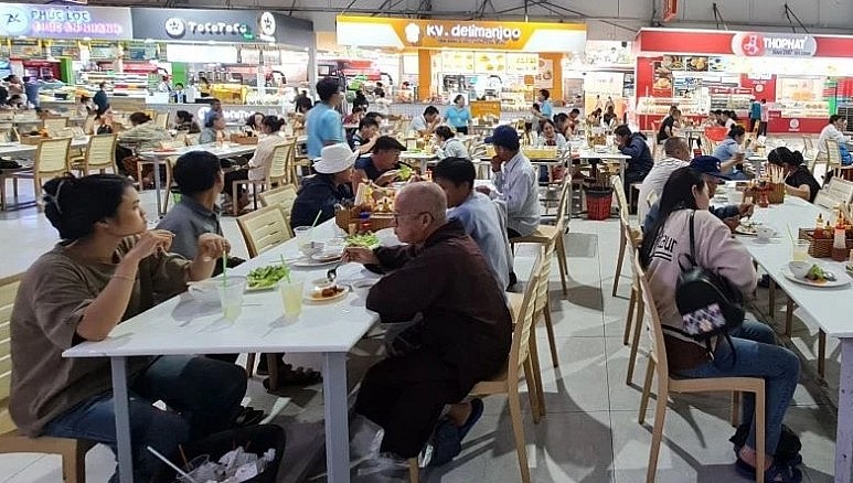 Vị trí các trạm dừng nghỉ phục vụ người dân trên cao tốc Bắc Nam dịp 30/4 - 1/5 Vị trí các trạm dừng nghỉ phục vụ người dân trên cao tốc Bắc - Nam dịp 30/4 - 1/5