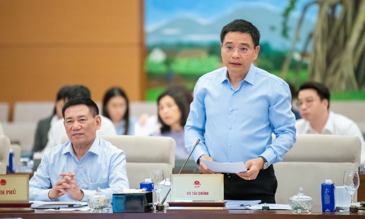 Miễn thuế nhập khẩu cho hàng hoá phát triển khoa học công nghệ, chuyển đổi số