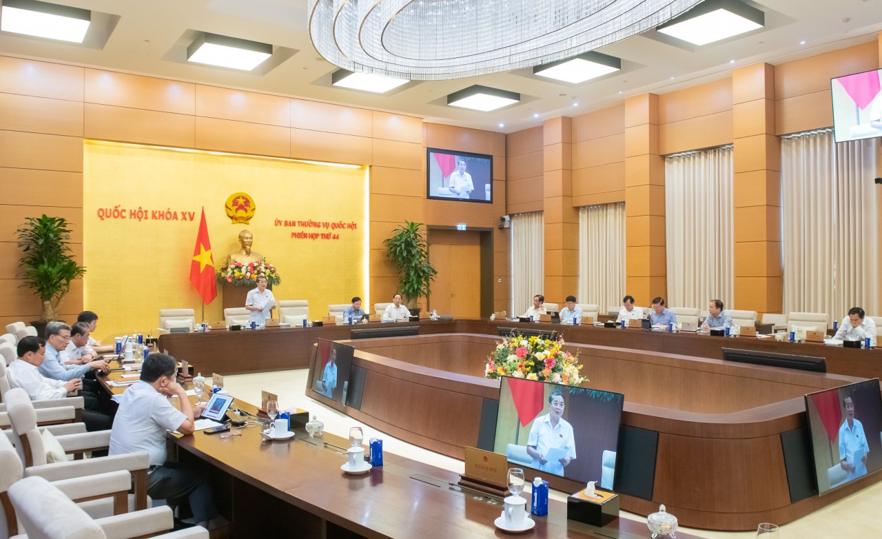 Miễn thuế nhập khẩu cho hàng hoá phát triển khoa học công nghệ, chuyển đổi số