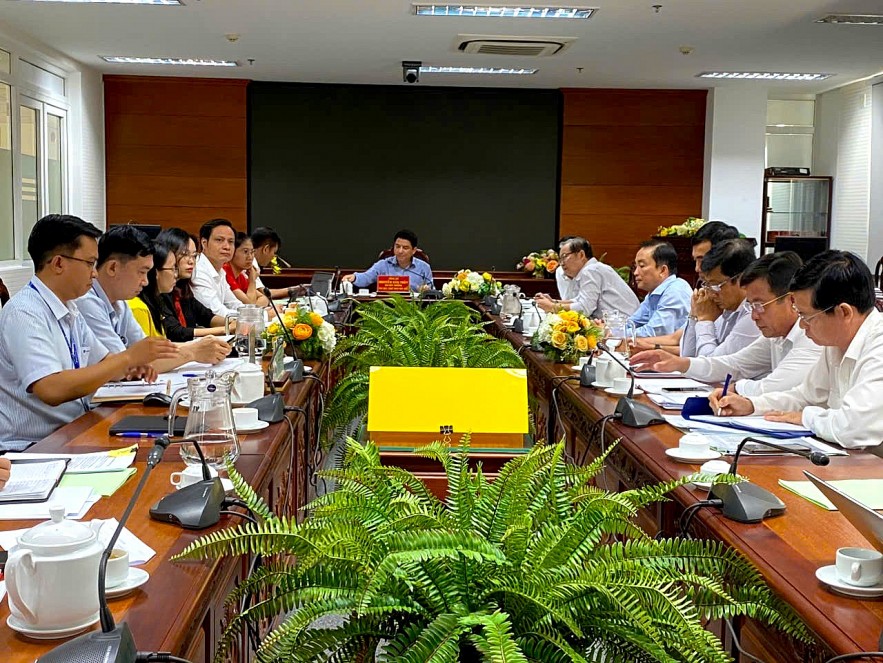 Thuế khu vực XVII phối hợp các đơn vị cung cấp giải pháp triển khai hóa đơn điện tử khởi tạo từ máy tính tiền