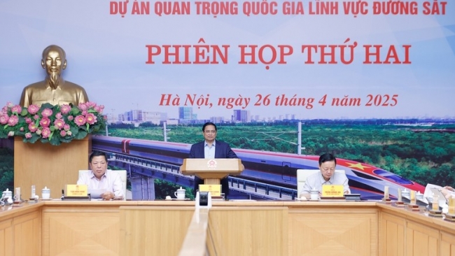 Thủ tướng chủ trì phiên họp thứ hai Ban Chỉ đạo các dự án đường sắt
