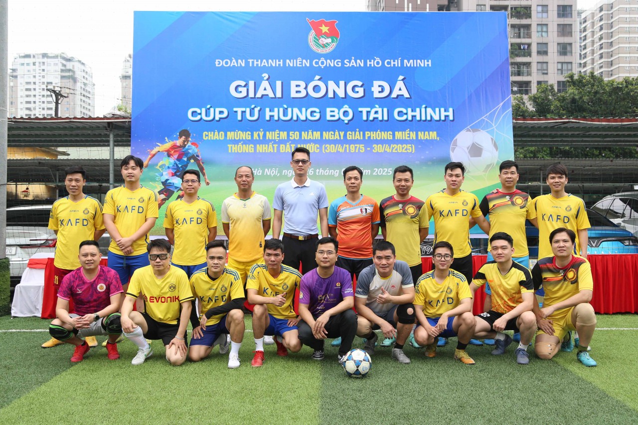 Đoàn Thanh niên Bộ Tài chính tổ chức Giải bóng đá tứ hùng MOF- Cup 2025