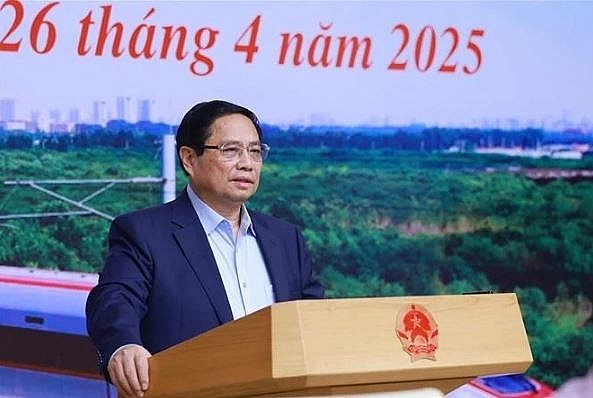 PM calls for bold, accelerated action in railway development