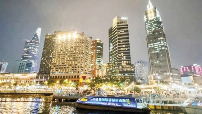 5 dấu mốc đáng ghi nhớ của kinh tế TP. Hồ Chí Minh qua 50 năm