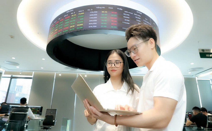 Động lực mạnh mẽ cho thị trường chứng khoán  phát triển trong giai đoạn mới