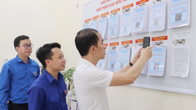 Hà Nội: Mọi thủ tục, giao dịch đều phải thực hiện trên môi trường số