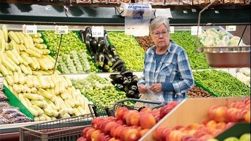 Lòng tin tiêu dùng tại Mỹ thấp kỷ lục kể từ đại dịch COVID-19