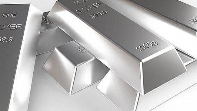 Ngày 1/5: Giá bạc thế giới tiếp tục giảm, trong nước diễn biến trái chiều