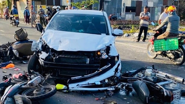 Tai nạn giao thông giảm trong ngày thứ 2 kỳ nghỉ lễ 30/4 – 1/5