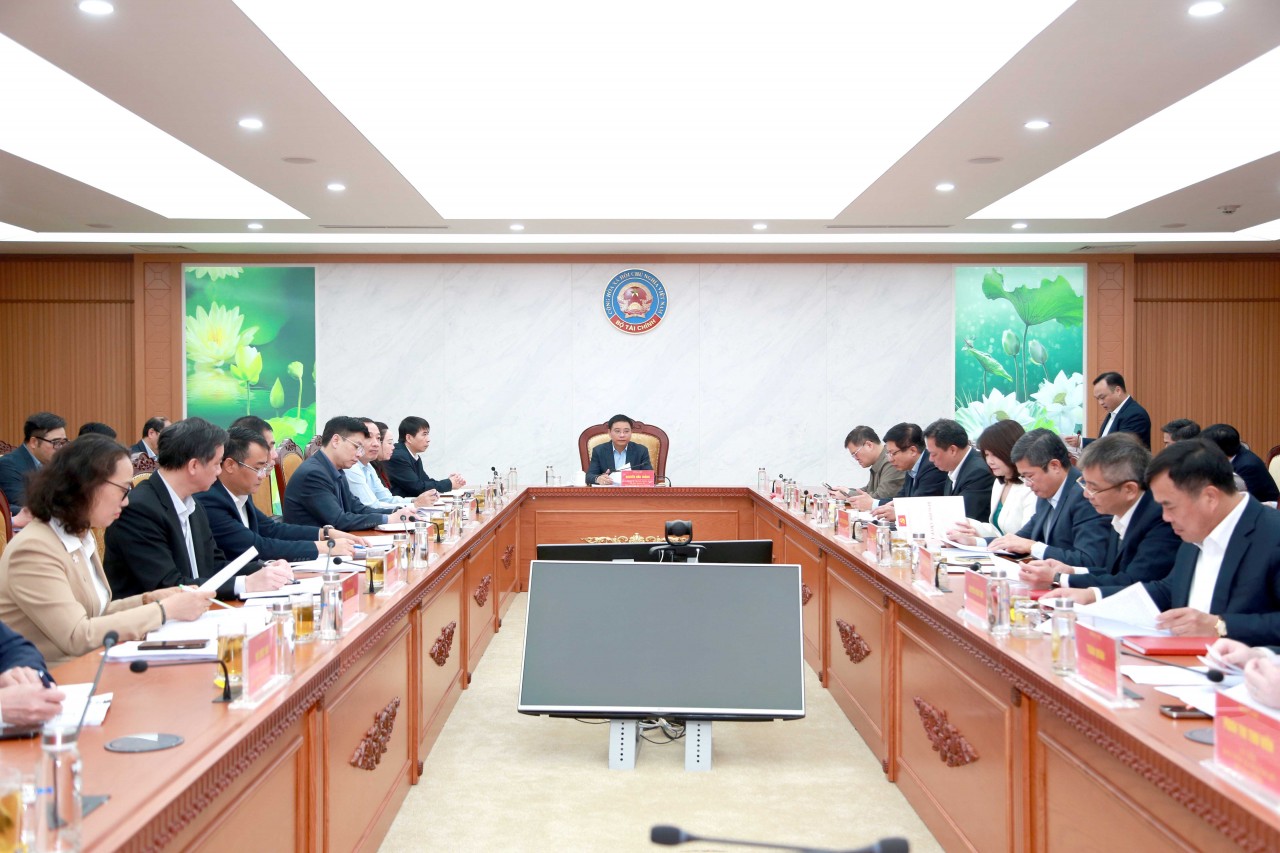 Thống nhất tổ chức đảng tại cơ quan thuế, hải quan, dự trữ nhà nước sẽ trực thuộc cấp ủy địa phương nơi đặt trụ sở