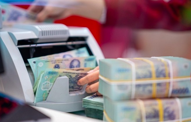 Phát hành trái phiếu doanh nghiệp tháng 4 sôi động với lực đẩy từ ngân hàng và bất động sản