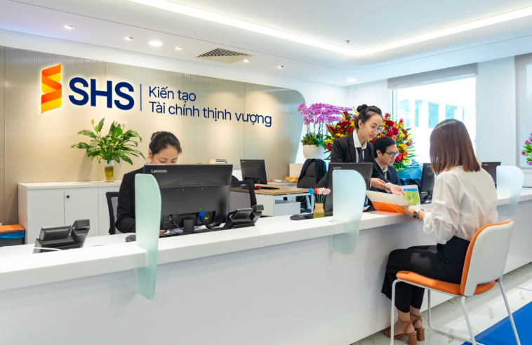 Vốn điều lệ SHS tiệm cận 9.000 tỷ đồng, lợi nhuận quý I giảm nhưng vẫn đạt hơn 20% kế hoạch năm