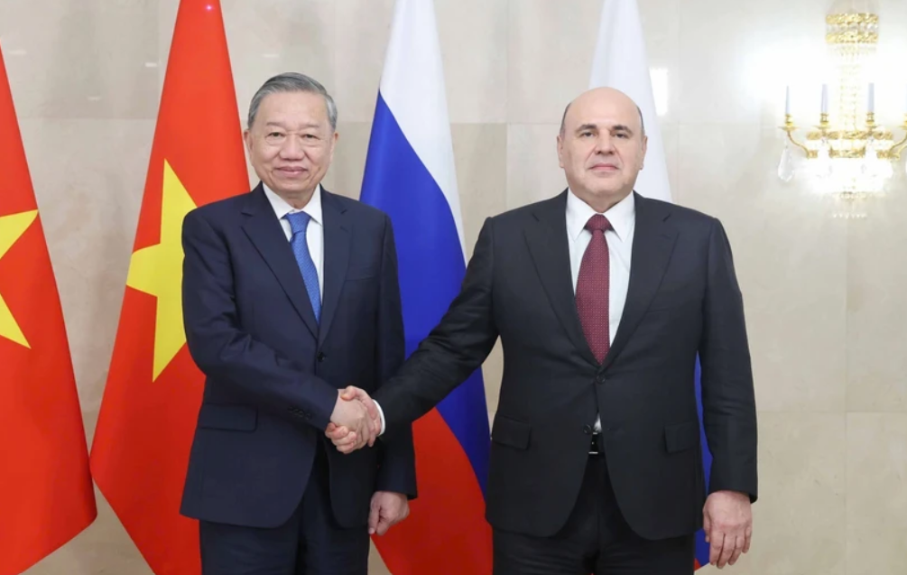 Việt Nam đặc biệt coi trọng quan hệ hữu nghị truyền thống với Liên bang Nga Việt Nam đặc biệt coi trọng quan hệ hữu nghị truyền thống với Liên bang Nga