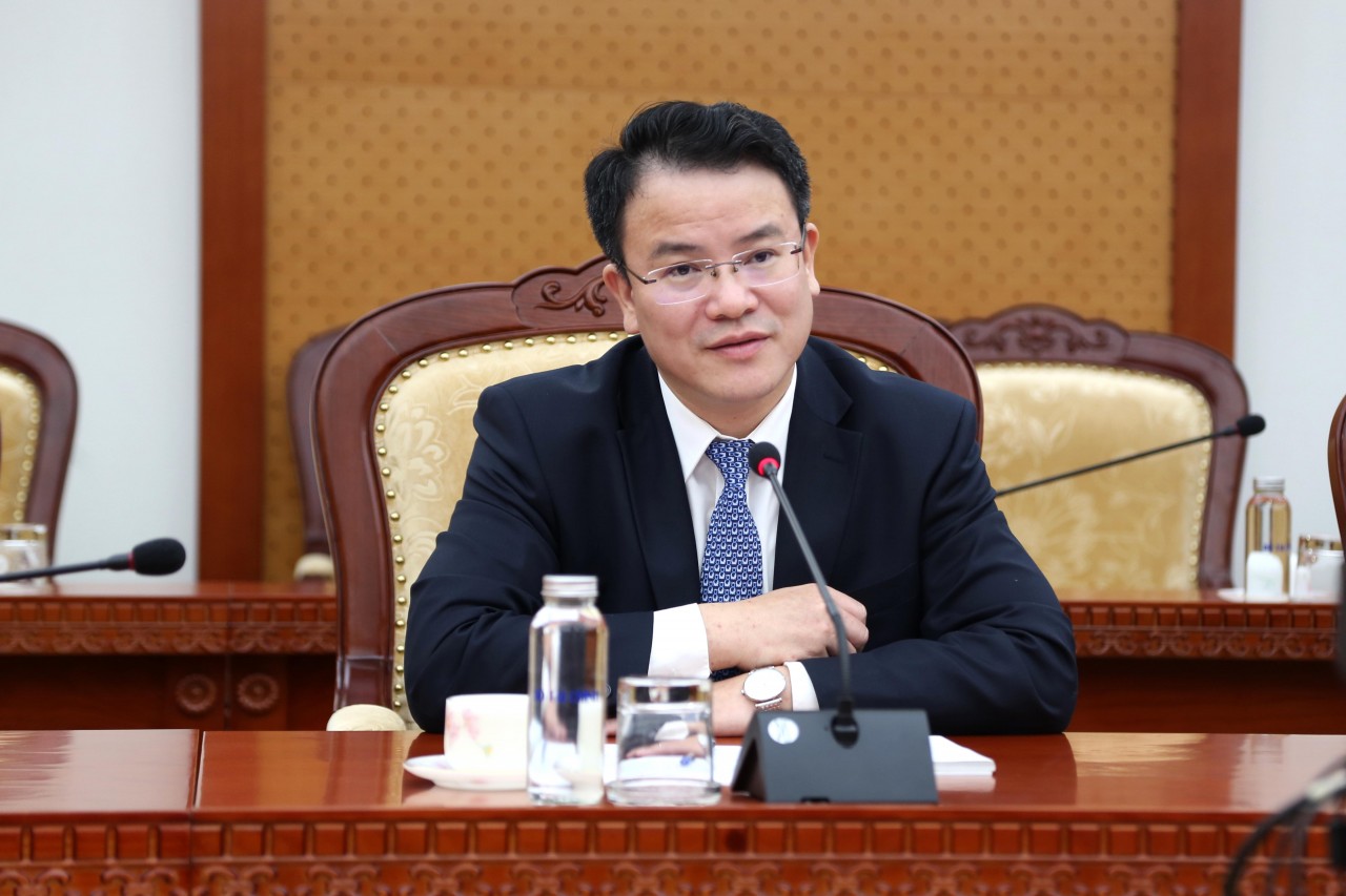 Bộ Tài chính luôn tạo điều kiện cho nhà đầu tư nước ngoài mở rộng đầu tư tại Việt Nam