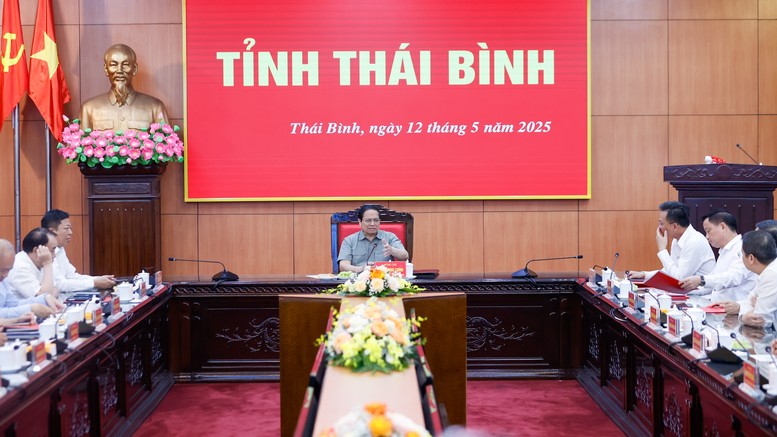 Thủ tướng: Thái Bình cần lấn biển và làm ngay tuyến đường 10 làn kết nối với Hưng Yên